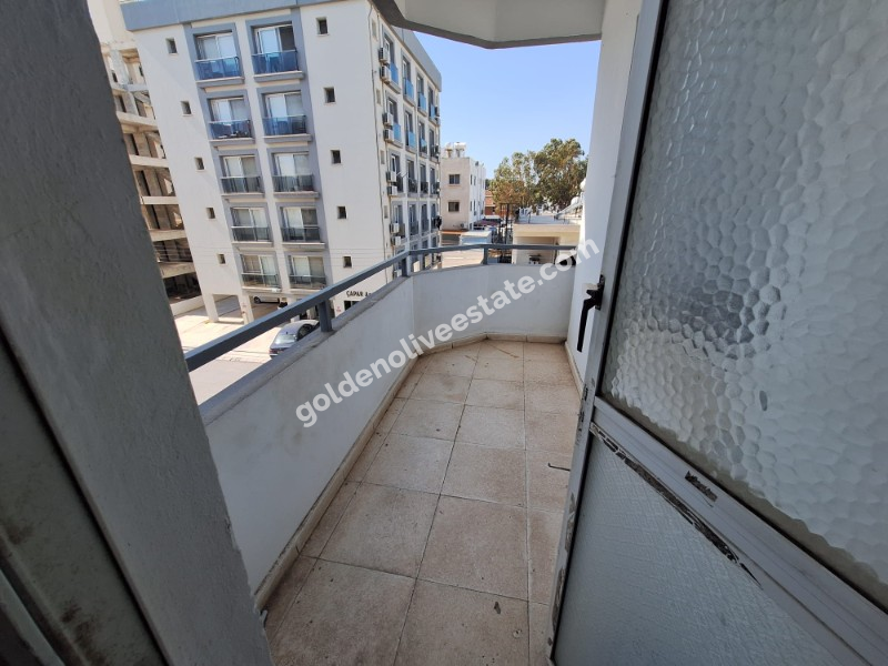 MAĞUSA DAÜ KARŞISI KİRALIK 2+1 DAİRE