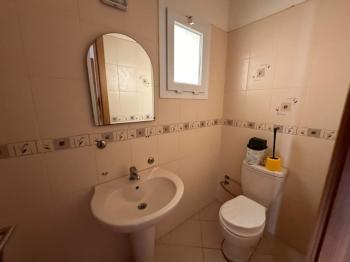 GÖÇMENKÖY'DE ANA CADDE ÜZERİNDE EŞYALI KİRALIK DAİRE 