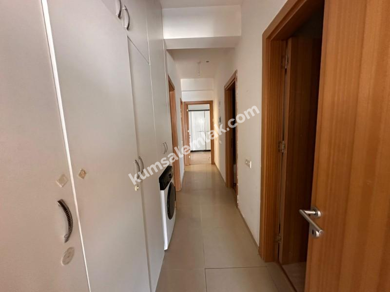 GÖÇMENKÖY'DE ANA CADDE ÜZERİNDE EŞYALI KİRALIK DAİRE 