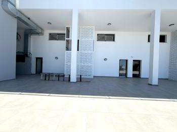Kıbrıs Girne Edremit Çevreyolu Üzerinde Satılık Deniz ve Dağ Manzaralı Sıfır Dükkan