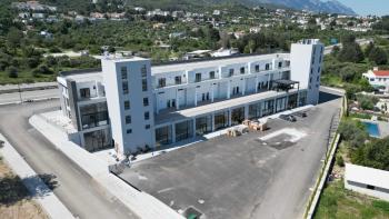 Kıbrıs Girne Edremit Çevreyolu Üzerinde Satılık Deniz ve Dağ Manzaralı Sıfır Ofisler