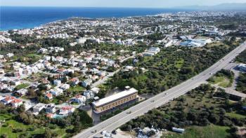 Kıbrıs Girne Edremit Çevreyolu Üzerinde Satılık Deniz ve Dağ Manzaralı Sıfır Ofisler