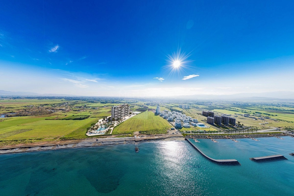 Gaziveren Kıbrıs Deniz Manzaralı Yatırım Fırsatı