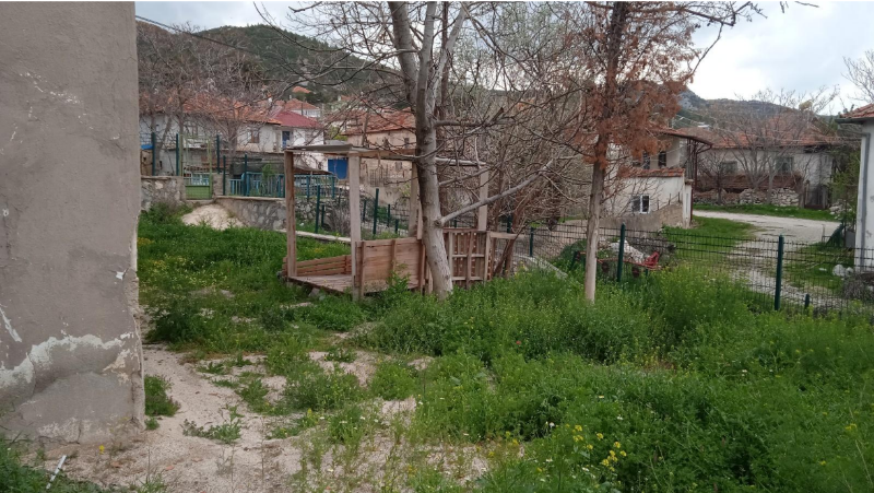 ISPARTA KECİBORLU MÜSTAKİL EV TAPU SAHİBİ PERTA EMLAK ÜMİT TAHMAZ