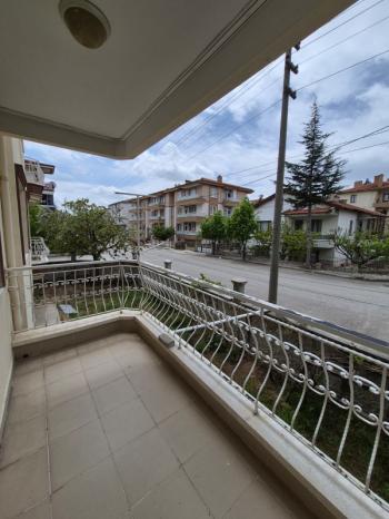  ✨ AFYON ÜÇOK EMLAKTAN MAREŞAL FEVZİ ÇAKMAK MAH 3+1 140M² TEMİZ BAKIMLI KİRALLIK DAİRE ✨