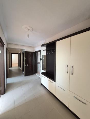  ✨ AFYON ÜÇOK EMLAKTAN MAREŞAL FEVZİ ÇAKMAK MAH 3+1 140M² TEMİZ BAKIMLI KİRALLIK DAİRE ✨