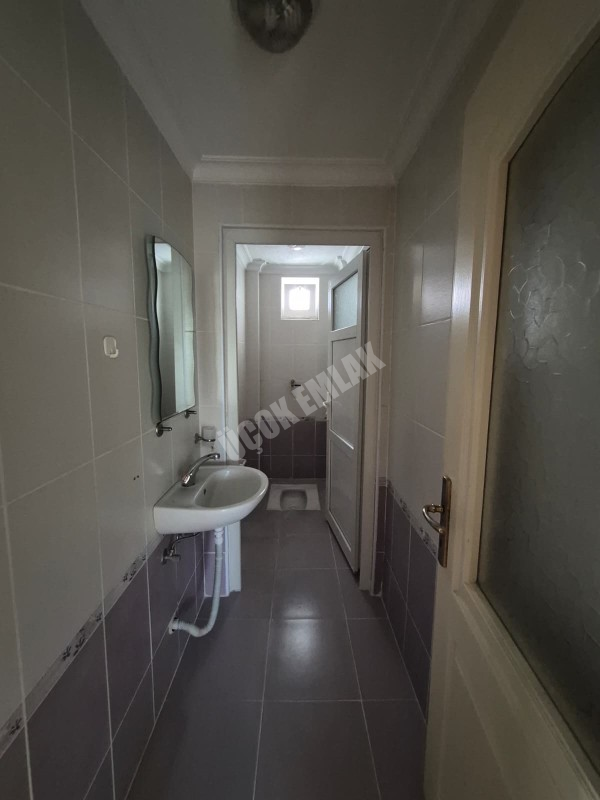  ✨ AFYON ÜÇOK EMLAKTAN MAREŞAL FEVZİ ÇAKMAK MAH 3+1 140M² TEMİZ BAKIMLI KİRALLIK DAİRE ✨