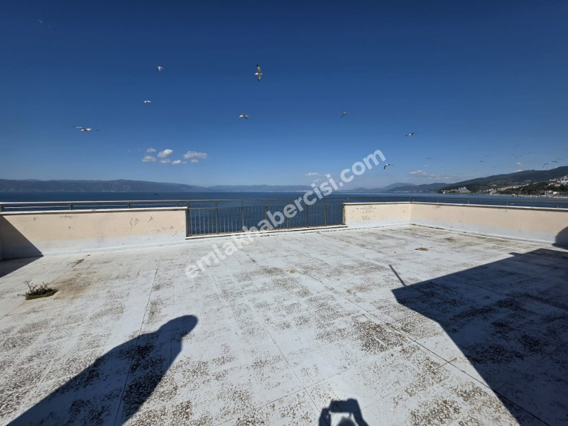 MUDANYA GÜZELYALI SAHİLE SIFIR İÇİ YAPILI 3+1 126 M2 DAİRELER