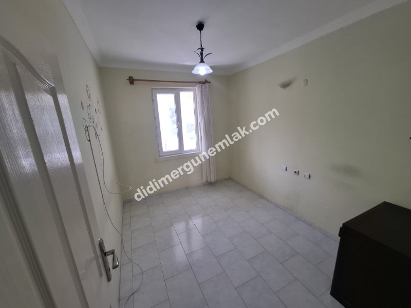  AYTEPE PEYDA SİTESİ’NDE PLAJA YAKIN 2+1 ÇİFT HAVUZLU FIRSAT DAİRE