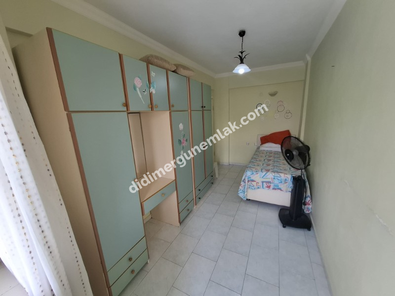  AYTEPE PEYDA SİTESİ’NDE PLAJA YAKIN 2+1 ÇİFT HAVUZLU FIRSAT DAİRE