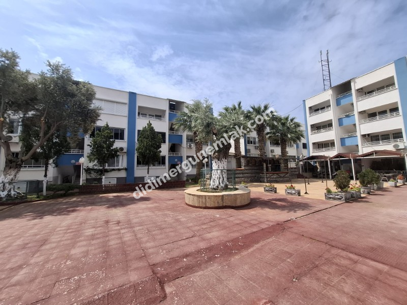  AYTEPE PEYDA SİTESİ’NDE PLAJA YAKIN 2+1 ÇİFT HAVUZLU FIRSAT DAİRE