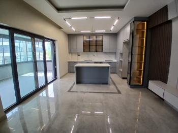 GÜVENAY - ÇORUM ÜÇTUTLAR TAVUKLUK MEVKİİNDE SATILIK 190 m² LÜKS 4+1