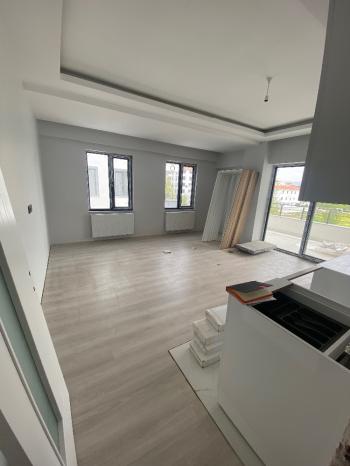 GÜVENAY - ÇORUM ÇEPNİ MAH. FEN LİSESİ BÖLGESİ 2+1 SIFIR SATILIK DAİRE