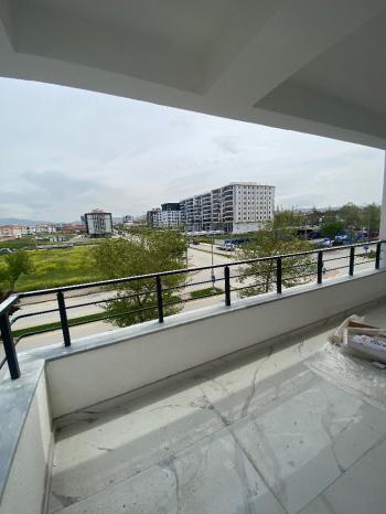 GÜVENAY - ÇORUM ÇEPNİ MAH. FEN LİSESİ BÖLGESİ 2+1 SIFIR SATILIK DAİRE