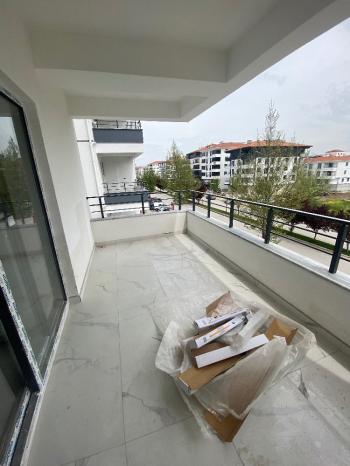 GÜVENAY - ÇORUM ÇEPNİ MAH. FEN LİSESİ BÖLGESİ 2+1 SIFIR SATILIK DAİRE