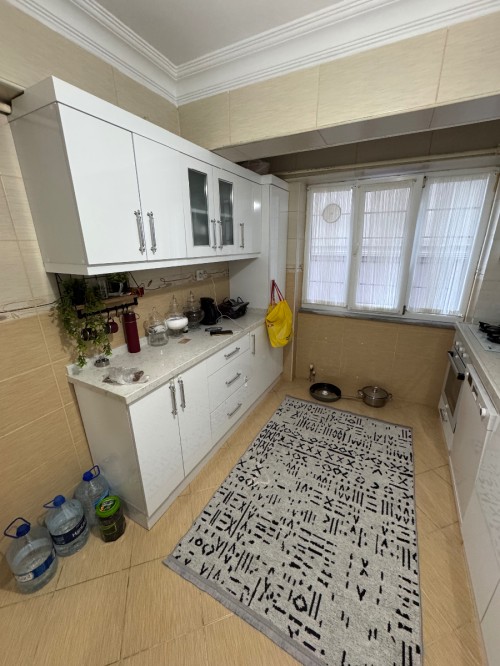 Yeşilpınar'da 80 m2 Balkonlu Arakat Temiz 2+1 Satılık Daire