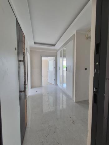 AFYON ÜÇOK EMLAKTAN KARŞIYAKA MAH 3+1 130M² SIFIR SATILIK DAİRE 