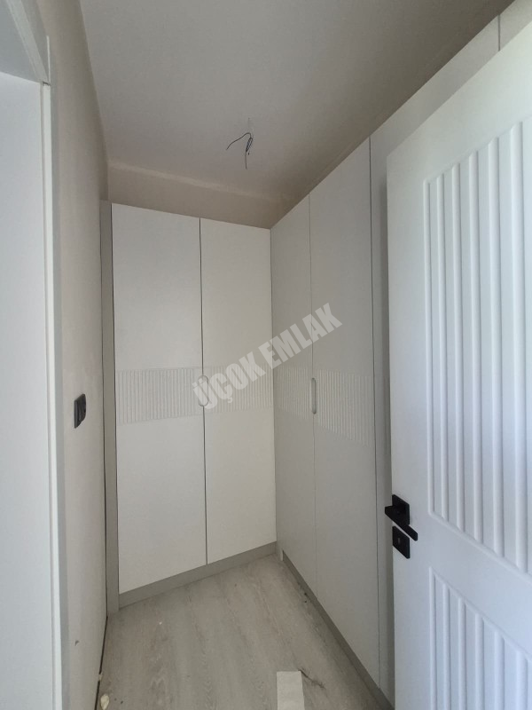 AFYON ÜÇOK EMLAKTAN KARŞIYAKA MAH 3+1 130M² SIFIR SATILIK DAİRE 