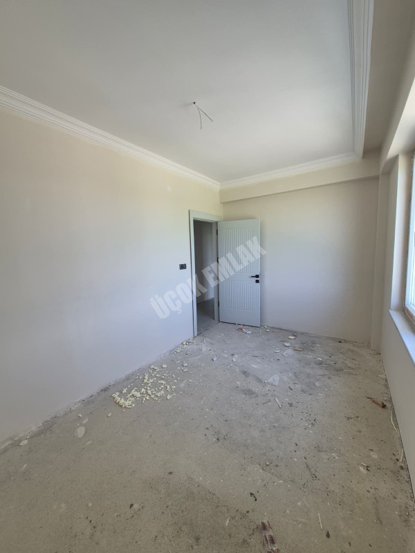 AFYON ÜÇOK EMLAKTAN KARŞIYAKA MAH 3+1 130M² SIFIR SATILIK DAİRE 