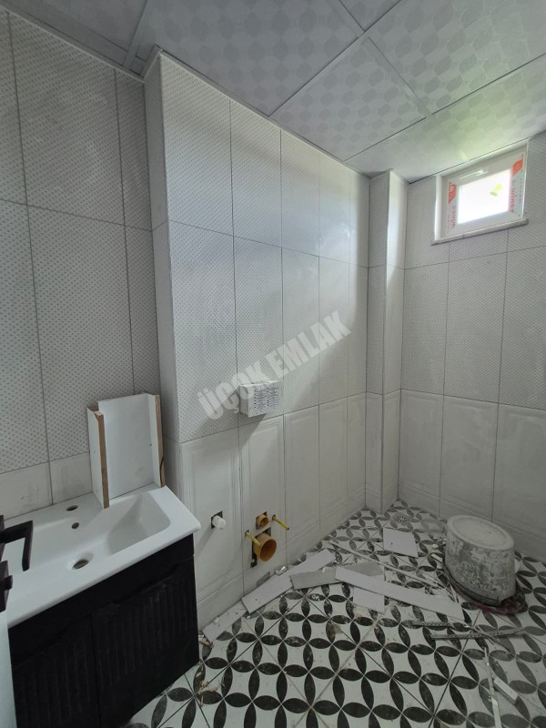 AFYON ÜÇOK EMLAKTAN KARŞIYAKA MAH 3+1 130M² SIFIR SATILIK DAİRE 