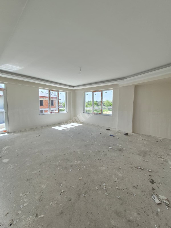 AFYON ÜÇOK EMLAKTAN KARŞIYAKA MAH 3+1 130M² SIFIR SATILIK DAİRE 