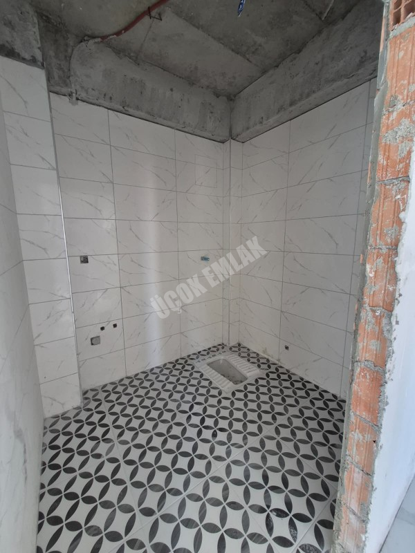 AFYON ÜÇOK EMLAKTAN ESENTEPE MAH  3+1 105M² SATILLIK SIFIR DAİRELER 