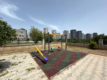ALYANS'TAN SİTE İÇİ CEPHELERİ AÇIK KUSURSUZ İŞÇİLİKLİ 2+1 