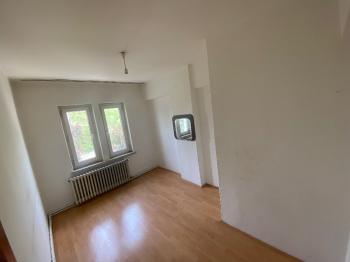 GÜVENAY - ÇORUM KALE MAH. LOZANEVLER CİVARI KİRALIK 3+1 DAİRE 