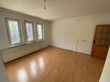 GÜVENAY - ÇORUM KALE MAH. LOZANEVLER CİVARI KİRALIK 3+1 DAİRE 