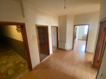 GÜVENAY - ÇORUM KALE MAH. LOZANEVLER CİVARI KİRALIK 3+1 DAİRE 