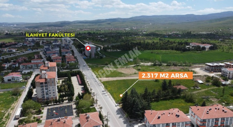 AFYON ÜÇOK EMLAKTAN MAMREŞAL FEVZİ ÇAKMAK MAH 2.317M² SATILIK ARSA 