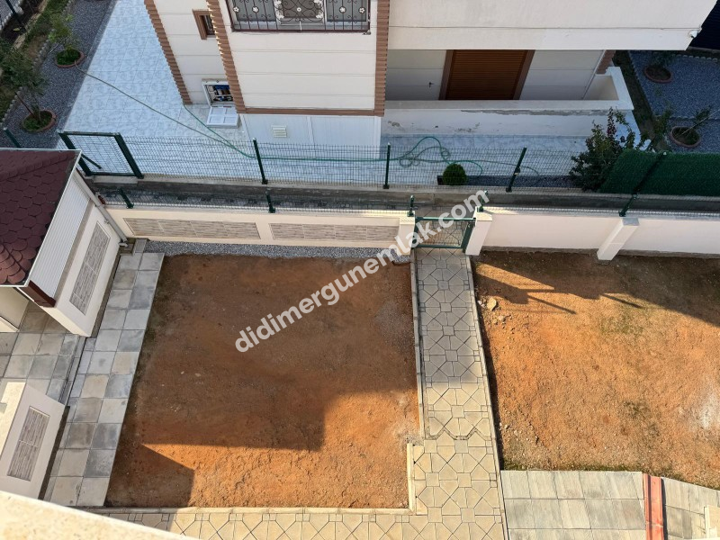 AKBÜK’TE FULL EŞYALI TAM MÜSTAKİL 3+1 LÜKS VİLLA