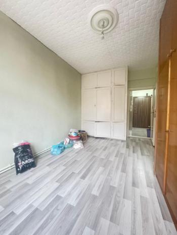 ÇARŞI MERKEZDE MİLLET BAHÇESİ CİVARINDA 