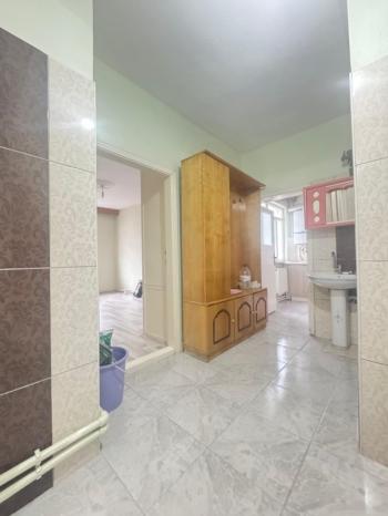ÇARŞI MERKEZDE MİLLET BAHÇESİ CİVARINDA 