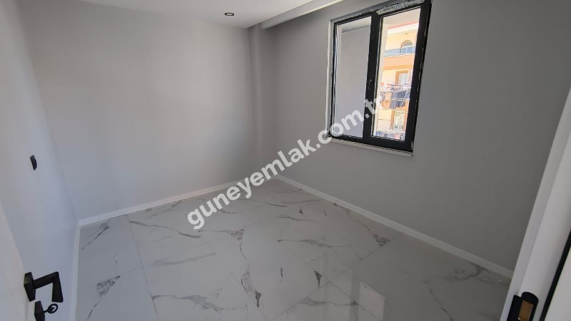 HASTANE KARŞISI SATILIK SIFIR APART 