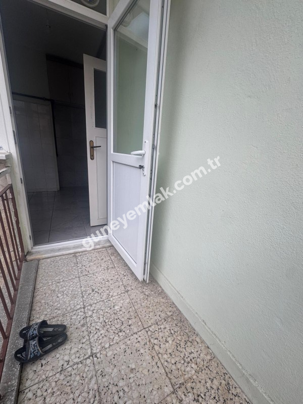 ÇARŞI MERKEZDE MİLLET BAHÇESİ CİVARINDA 