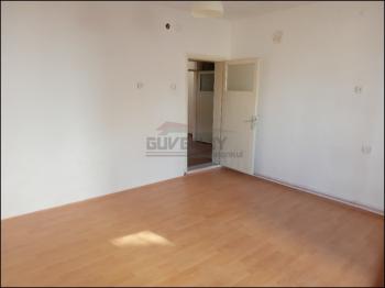 GÜVENAY - ÇORUM GÜLABİBEY BEYTEPE CAMİİ CİVARI 2+1 KİRALIK DAİRE