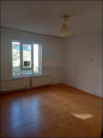 GÜVENAY - ÇORUM GÜLABİBEY BEYTEPE CAMİİ CİVARI 2+1 KİRALIK DAİRE