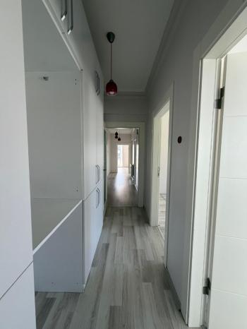 GÜVENAY - ÇORUM BAHÇELİEVLER BAHAR CADDESİ ÜZERİ 3+1 KİRALIK DAİRE