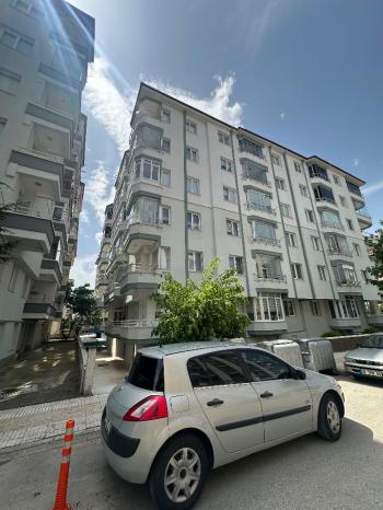 GÜVENAY - ÇORUM ADİL CANDEMİR PARKI CİVARI 4+1 SATILIK DAİRE 