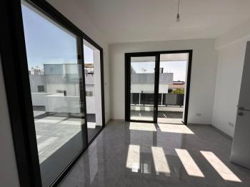 DUMLUPINAR'DA  TÜRK MALI PENTHOUSE DAİRE 