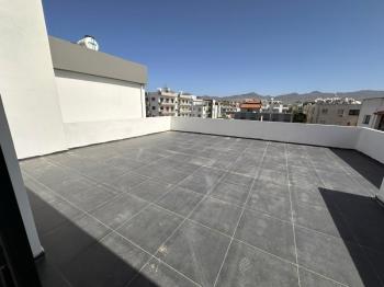DUMLUPINAR'DA  TÜRK MALI PENTHOUSE DAİRE 