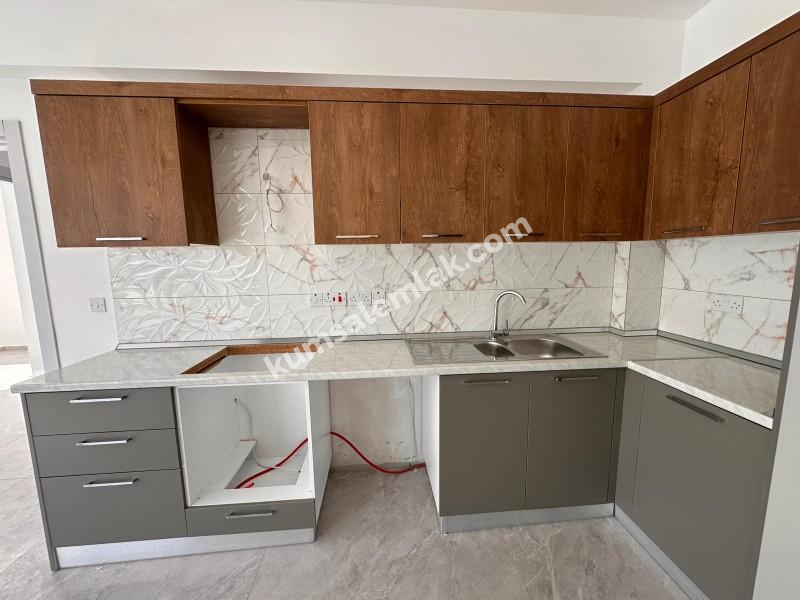 DUMLUPINAR'DA  TÜRK MALI PENTHOUSE DAİRE 