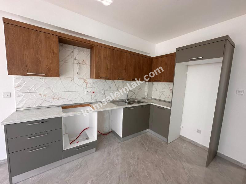 DUMLUPINAR'DA  TÜRK MALI PENTHOUSE DAİRE 
