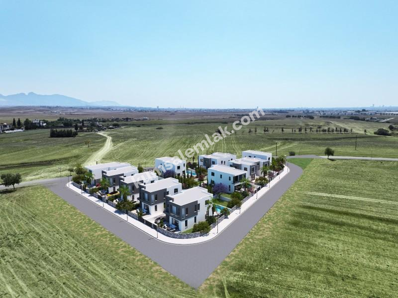KANLIKÖY'DE TÜRK MALI HAVUZ OPSİYONLU LÜKS VİLLALAR