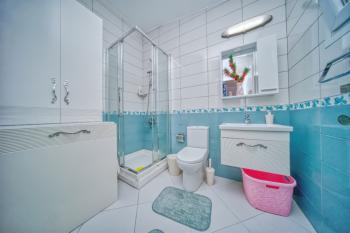 Girne Merkez'de Satılık Geniş 3+1 Penthouse
