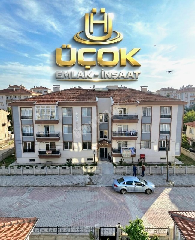 AFYON ÜÇOK EMLAKTAN VEYSEL KARANİ MAH 2+1 75M² TEMİZ BAKIMLI KİRALIK DAİRE            