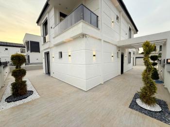 Didim Efeler Mahallesinde Satılık 4+1 Tam Müstakil Vİlla