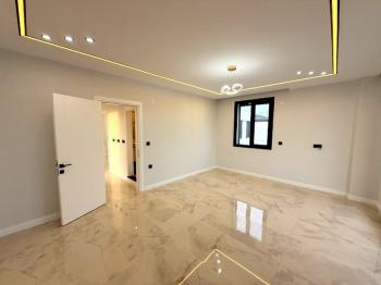 Didim'de Satılık Tam Müstakil Havuzlu Villa