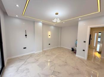 Didim'de Satılık Tam Müstakil Havuzlu Villa